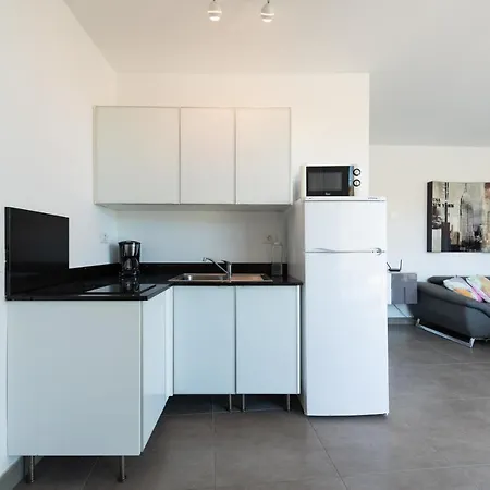 Holidays & Health In Oasis Apartment Telde